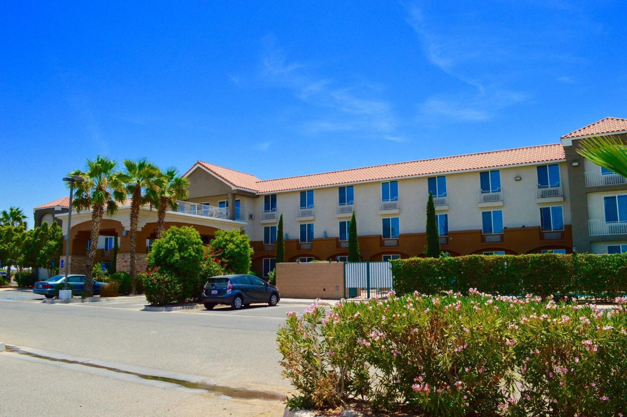 Holiday Inn Express Calexico, An Ihg Hotel Zewnętrze zdjęcie