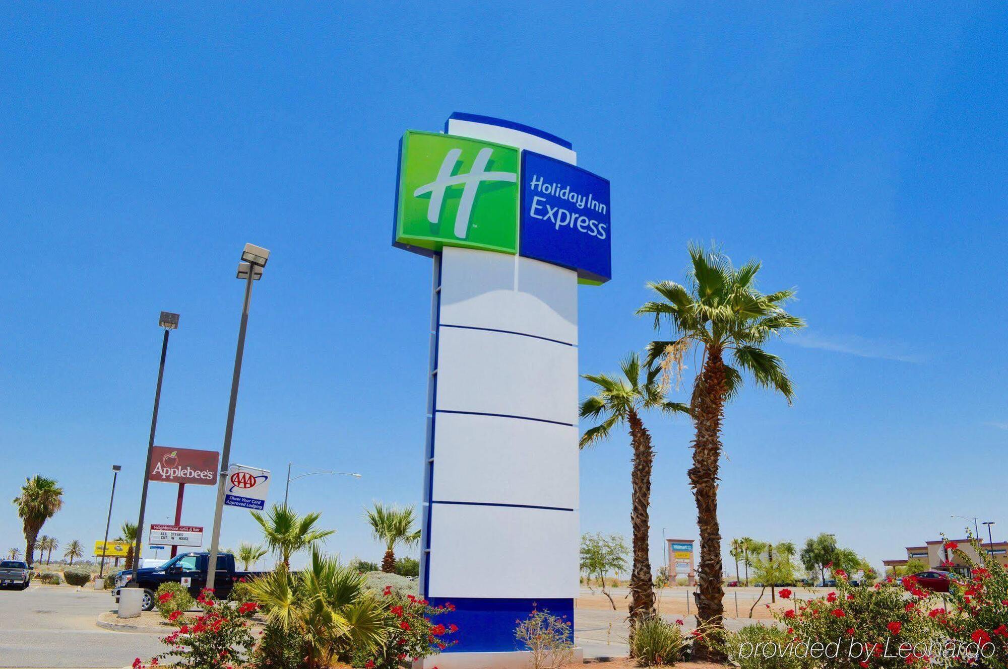 Holiday Inn Express Calexico, An Ihg Hotel Zewnętrze zdjęcie